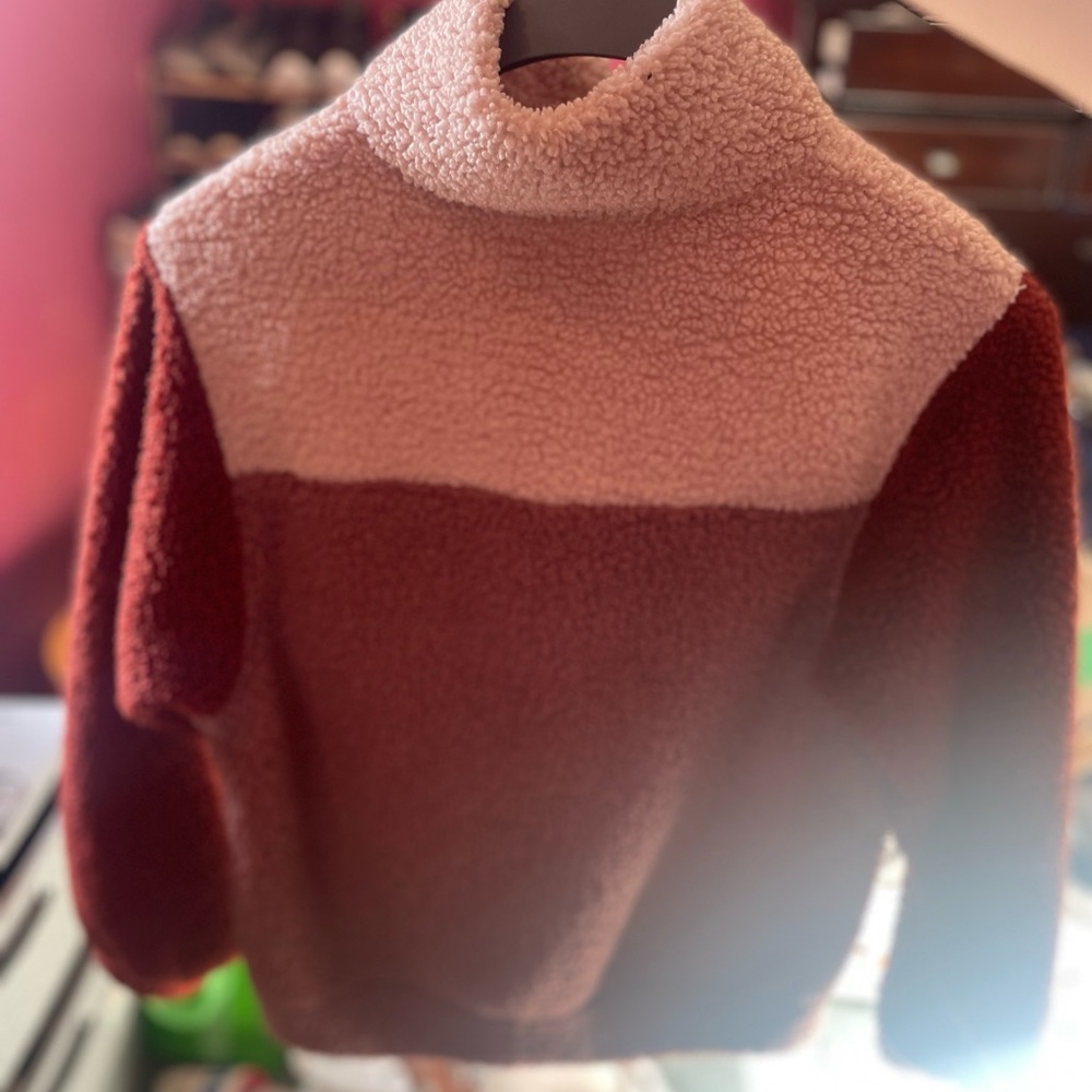 Universal Thread Women’s Colorblock Sherpa Quarter Zip Pullover Sweater Small - Picture 9 of 14